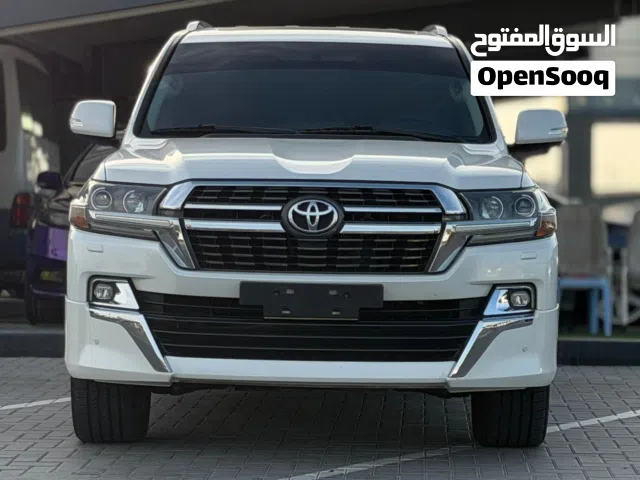 2021 تويوتا لاند كروزر GXR