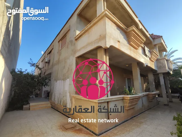 400 m2 More than 6 bedrooms Villa for Sale in Benghazi AL Khalij Al Arabi St