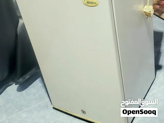 ثلاجة ميديا سويد نظيف جدا 96 لتر باب