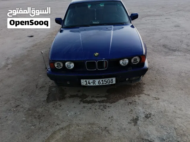 1990 بي ام دبليو الفئة 1 Standard