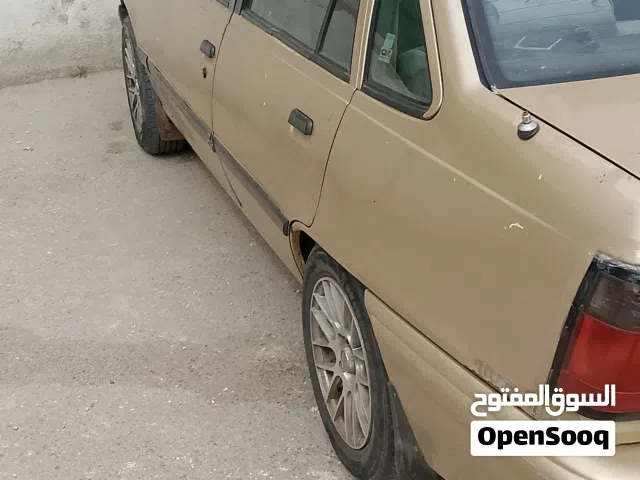 1995 دايو ريسر