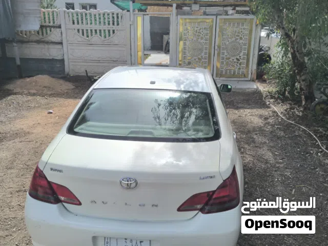 Used Toyota Avalon in Karbala