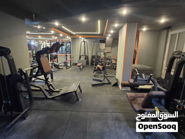 للبيع أجهزة نادي gym متكاملة . جودة عالية