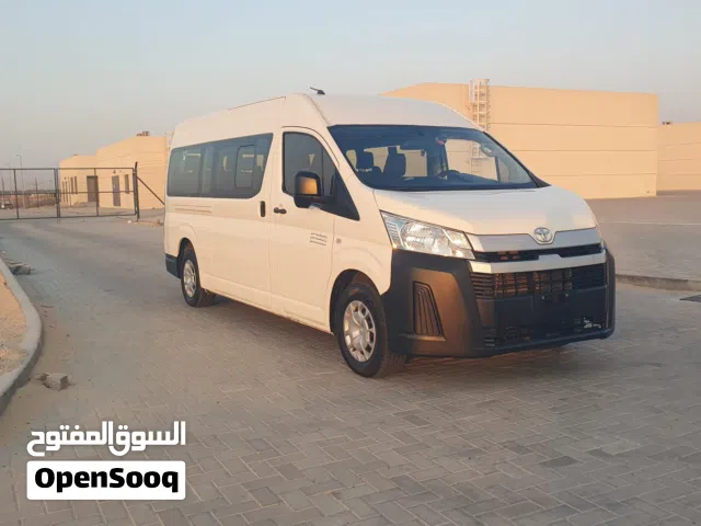 تويوتا هايس 2022 خليجي الفطيم صبغ وكالة بحالة الوكالة نظيفة جداً مثبت سرعة