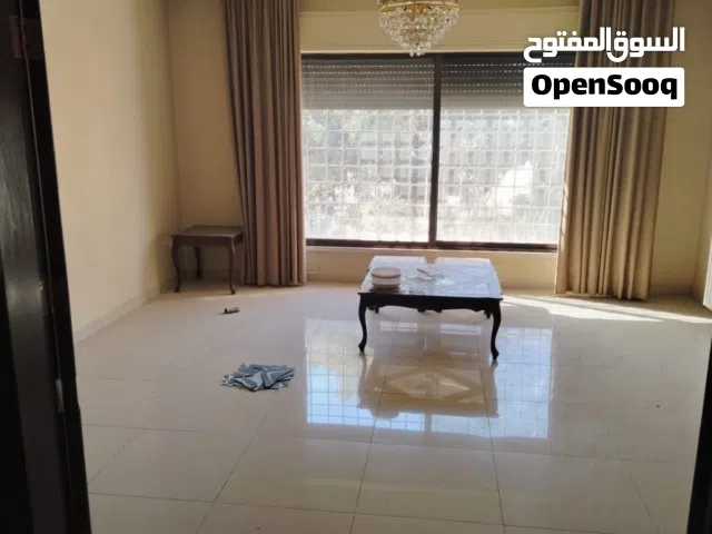 200 m2 3 Bedrooms Apartments for Sale in Amman Khalda