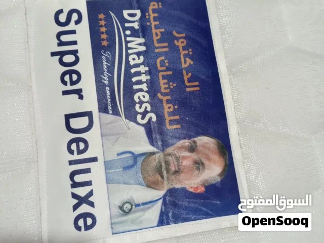 فرشة تخت طبيه للبيع معها كفاله سنتين