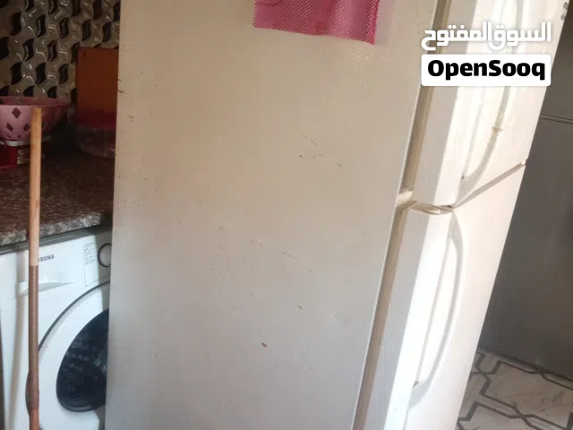 ثلاجه حجم كبير 24 قدم