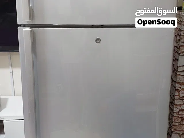 ثلاجة ممتازة تبريد ممتاز ماركة بومباني الإيطالية