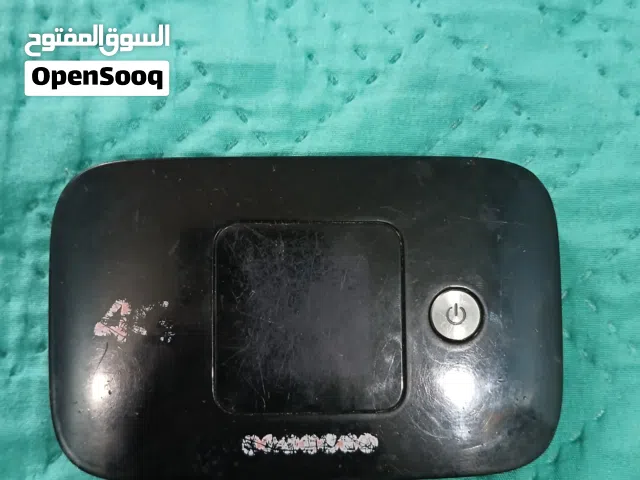 راوتر هواوي نظيف فيه بعض الخدوش 4g plus