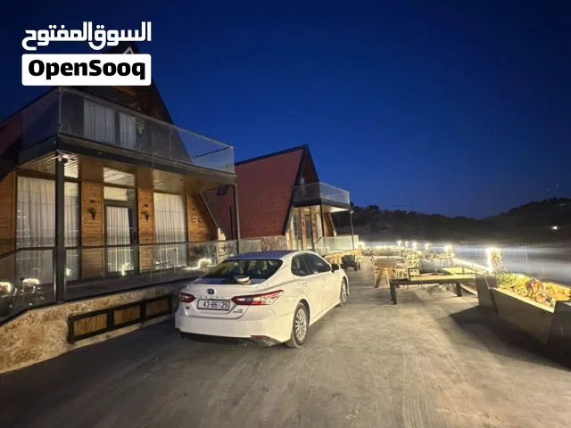اكواخ دوبلكس للإبجار