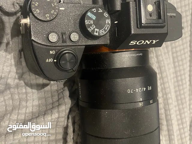 كاميرا سوني الفا 7iii مع عدسة 24-70