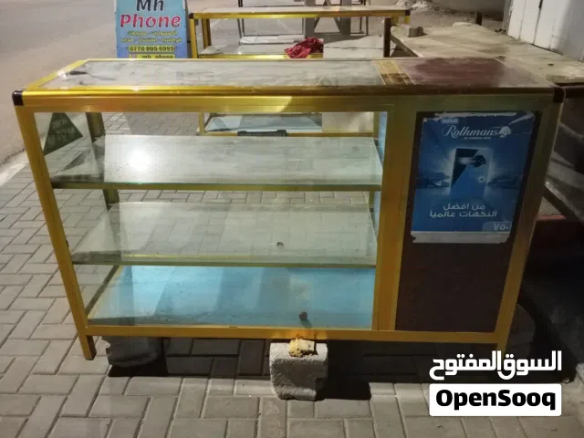 جام خانه المنيوم واحد بي مجرات واحد بس رفوف