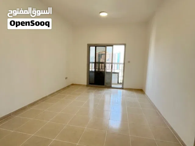 اجمل غرفتين وصاله اول ساكن-2 حمام-بلكونه اطلاله مفتوحه-موقع استراتيجي-سهل المخرج الي دبي