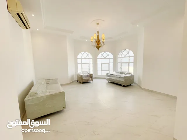 400 m2 3 Bedrooms Villa for Rent in Muscat Azaiba