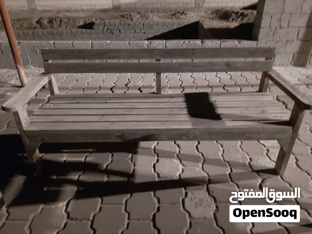 للبيع كراسي خشب