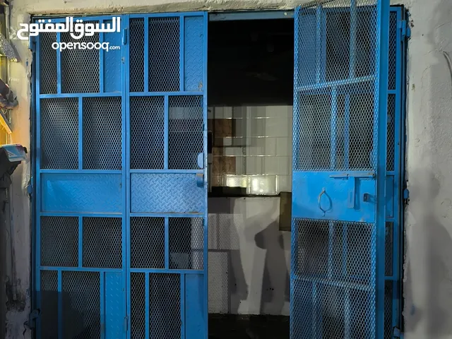 للبيع محل تجاري جاهز في موقع استراتيجي في المنصورة - فرصة استثمارية