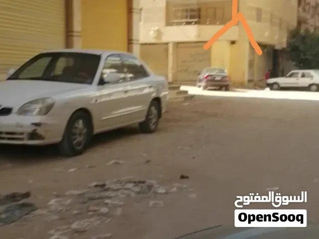محل ناصية فى جسر السويس الجديدة