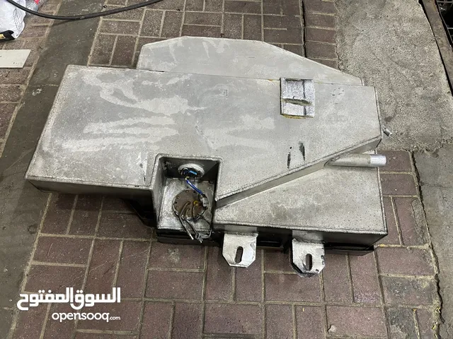 تانكي استرالي للاستيشن من 98 الين 2007