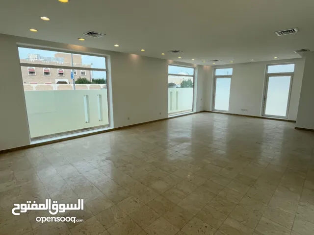 1 m2 More than 6 bedrooms Villa for Rent in Hawally Salam