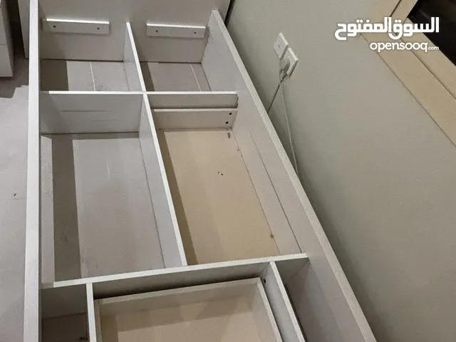سرير من هوم بوكس ومراتب من سليب لاين