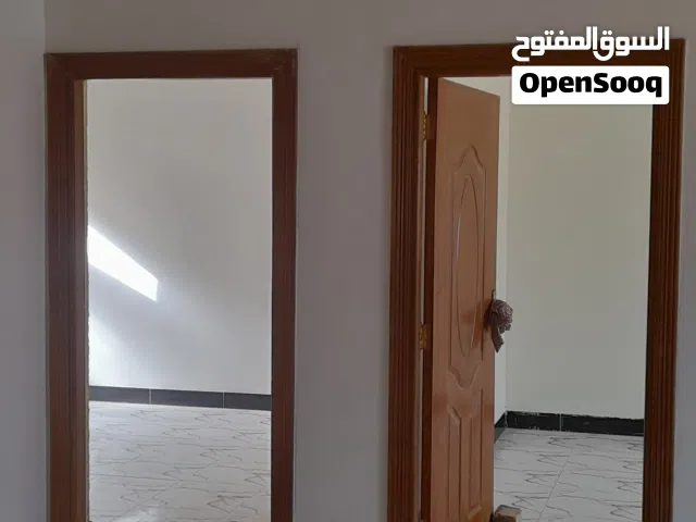 110 m2 2 Bedrooms Apartments for Rent in Basra Manawi Lajim