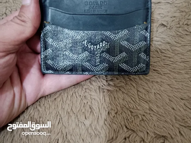 محفظة بطاقات جلدية فاخرة G OYARD PARAY صناعة فزنسية اصليه مستعمله بحاله جيده جدا لا يوجد حجز