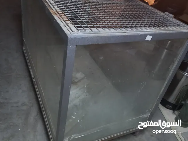 حوض سمك لمطاعم الأسماك