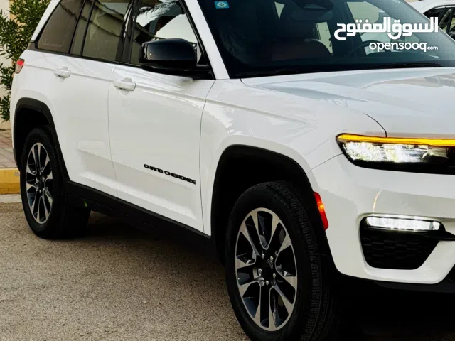 Used Jeep Grand Cherokee L in Al Anbar