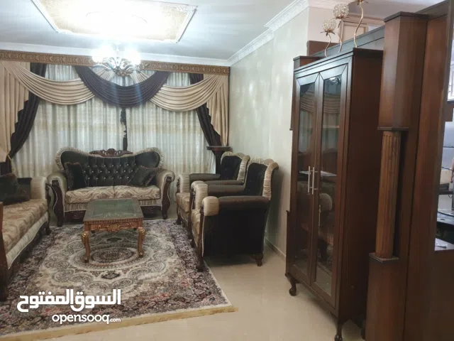 شقة مفروشة للبيع / بيرزيت / مقابل الجامعة