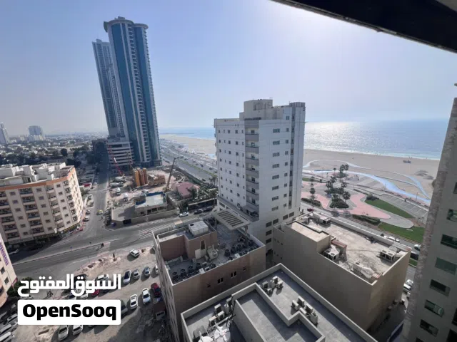 اول ساكن_اطلالة بحرية_باركن مجانا_شهر مجانا
