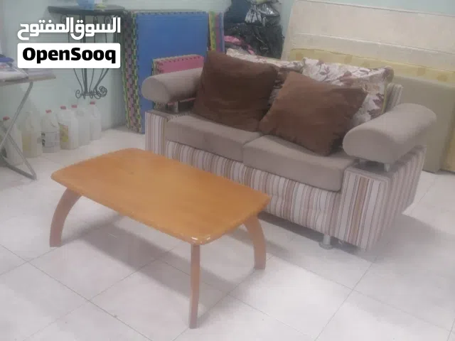 sofa + table