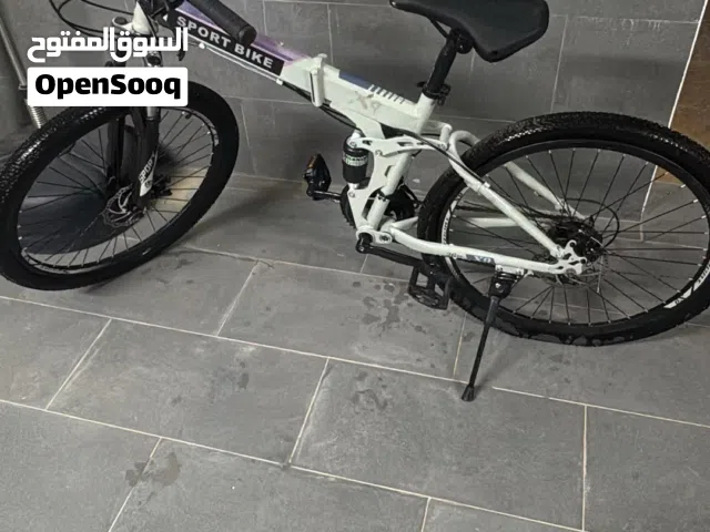 سيكل road bike  عليه تواير شبه جبليه و قابل للطي السعر 500 و قابل للتفاوض