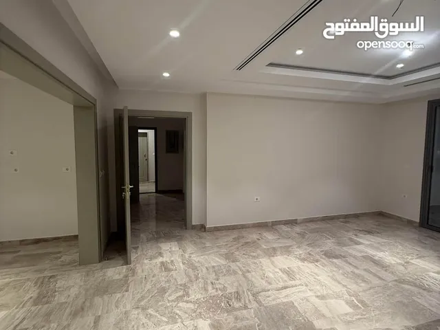 190 m2 4 Bedrooms Apartments for Sale in Tripoli Souq Al-Juma'a