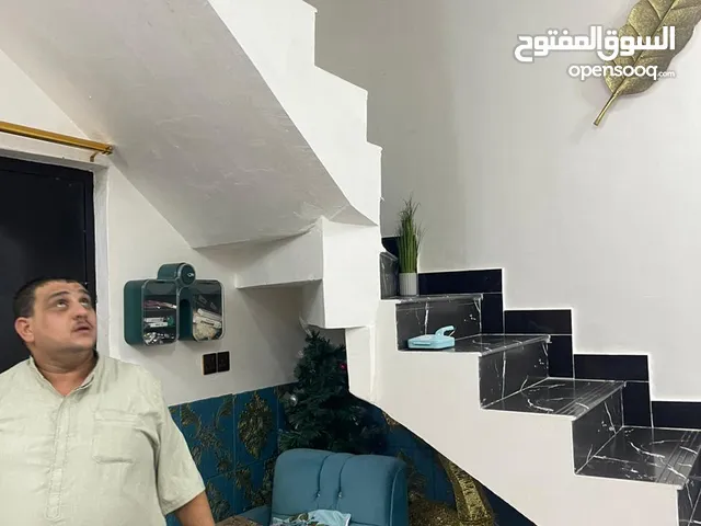 125 m2 2 Bedrooms Townhouse for Sale in Basra Abu Al-Khaseeb