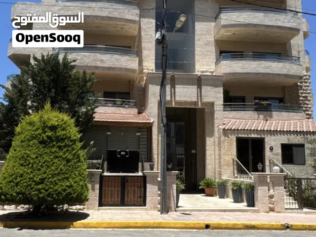 260 m2 4 Bedrooms Apartments for Sale in Amman Khalda