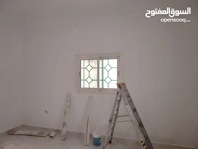 معلم دهان وديكور