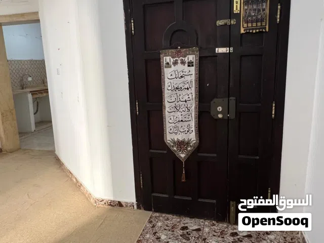 80 m2 2 Bedrooms Apartments for Rent in Tripoli Tareeq Al-Mashtal