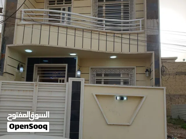 بيت للبيع في حي الاساتذة