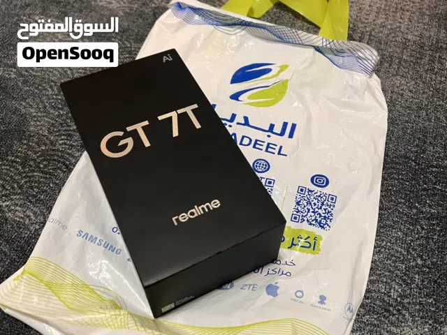 RealmeGT7T