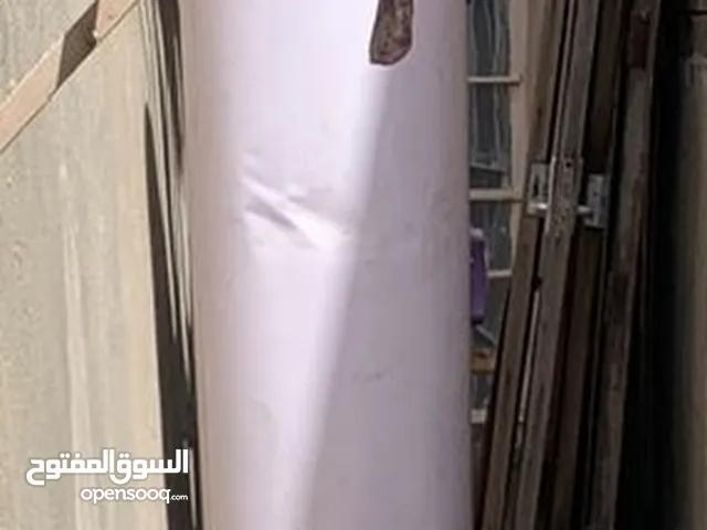 سخان ماء 200 لتر نظيف