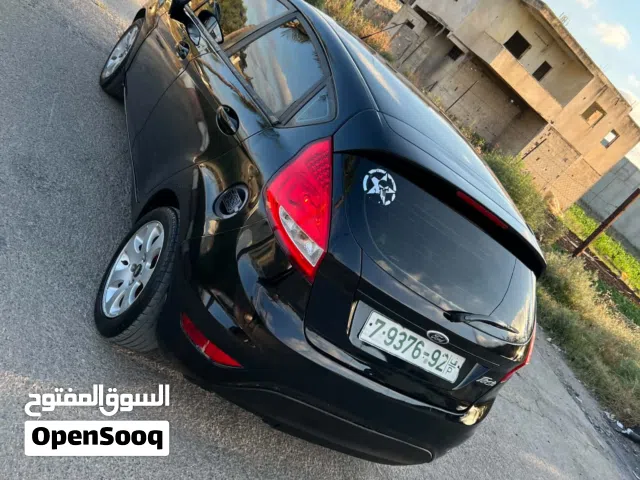 فورد فيستا 2013 بسعر حرق وطحن 19000 ألف نقدا البدل وارد