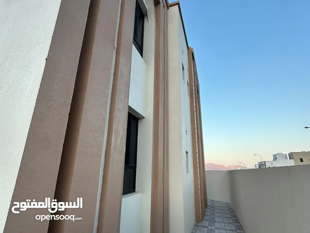 توين فيلا للبيع في مرتفعات العامرات الثالثة