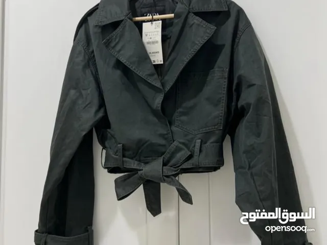 جاكيت نسائي من زأرا مقاس M جديد غير مستخدم
