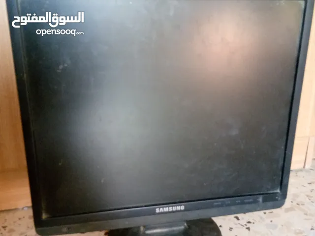 شاشة كمبيوتر سامسونج مستعملة قديمة