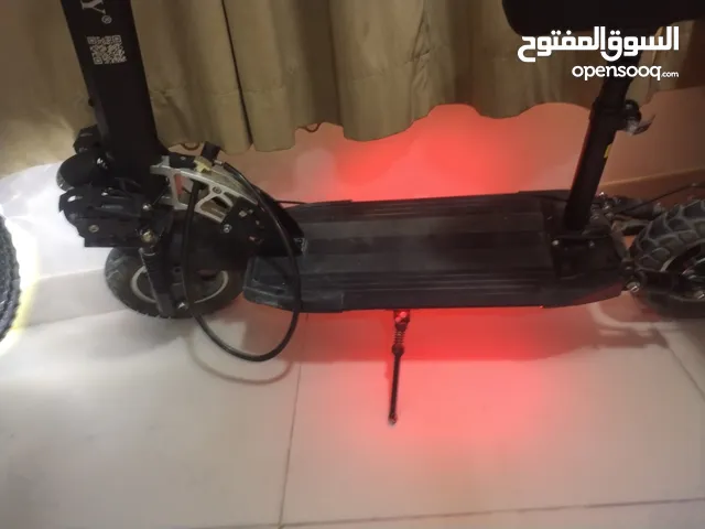 سكوتر كهربائي كورن