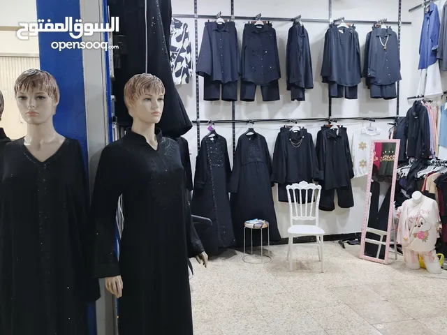 محل للبيع مدفوع ايجاره مقدما لشهرين