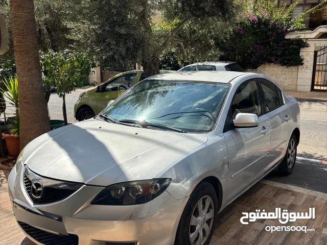 Mazda 3, 2008 family car