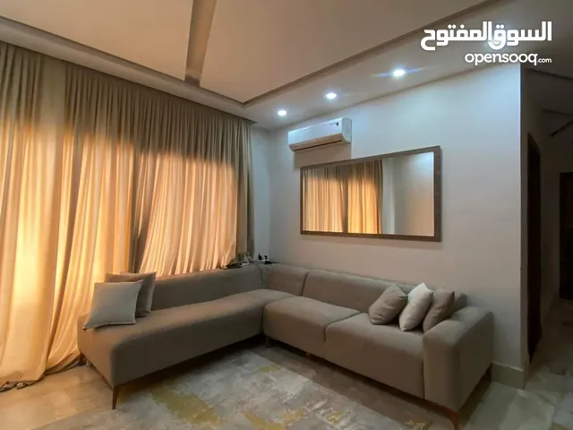 200m2 3 Bedrooms Apartments for Rent in Misrata Other