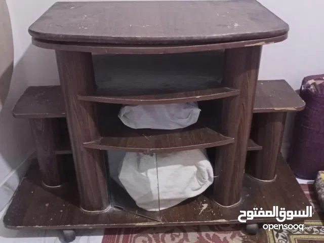 ترابيزة بحالة ممتازة