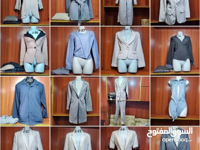 ملابس  700,000 الف قطعه جديد سعر خرافي عرطه هسوس ولادي بناتي رجالي ولادي............... ............
